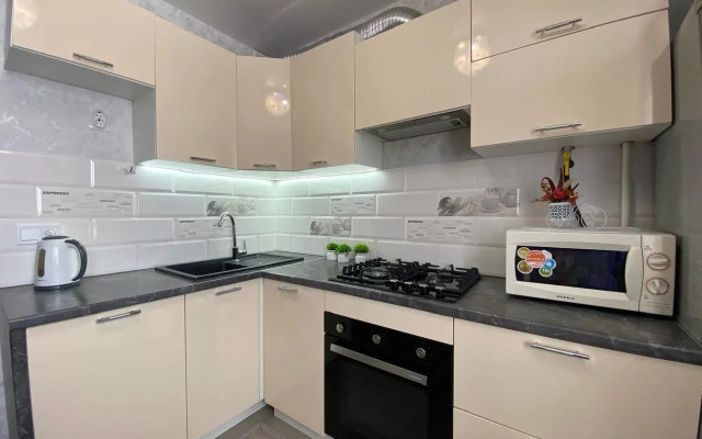 Пять Звёзд в микрорайоне Советский