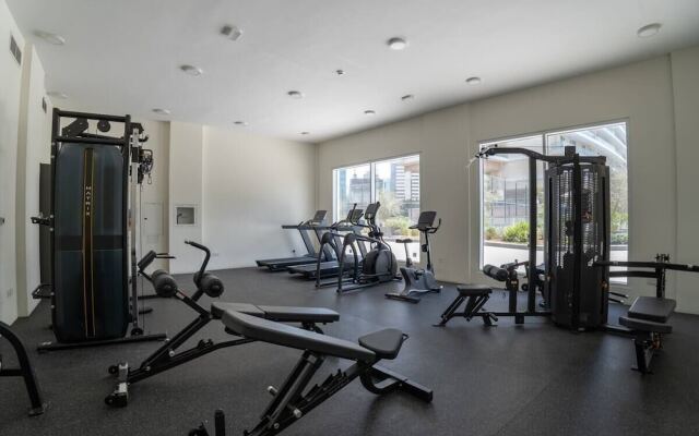 Luxury Apartments Business Bay Gym-Pool-Parking by Sojo Stay