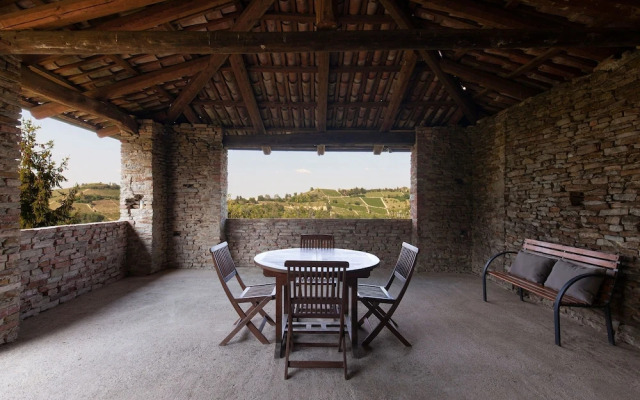 The Grape Pergola House