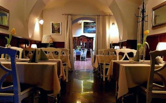 Euro Aparthotel U Jana