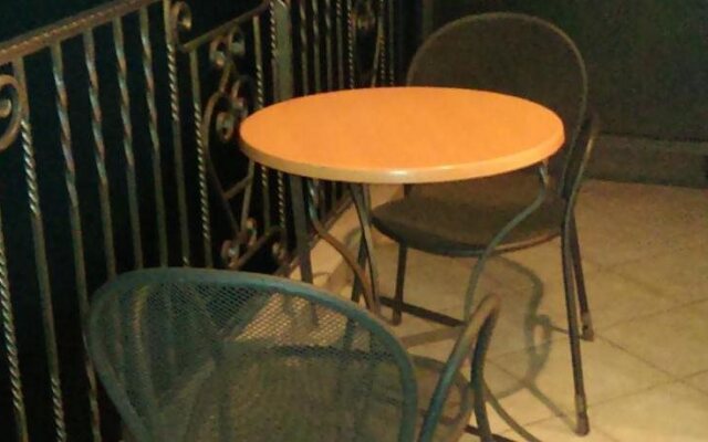 Alexandros Hotel