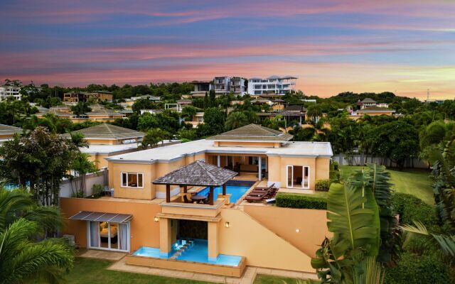 Sunset View Luxury Pool Villa