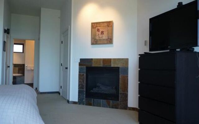 The Ridge by Natural Elements Rentals