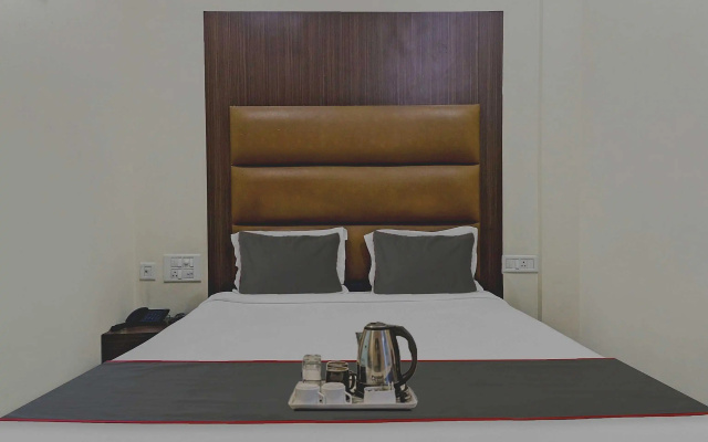 The Crown Hotel
