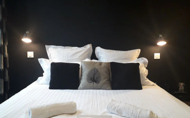 Manoir du Moustoir, Hôtel Les Empreintes