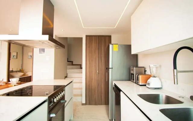 Condo Maritima 9U by Kivoya