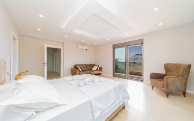 Luxury Villa With Private Pool Close to Lara Beach