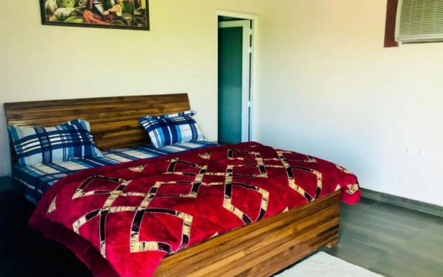 Gurugram Aravali Farmhouse