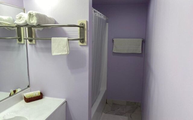 Des Plaines Motel By OYO O'Hare Airport Chicago