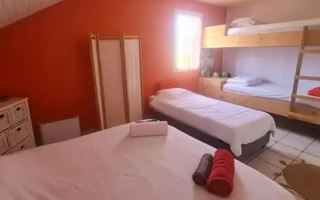 la maison couleur volcan