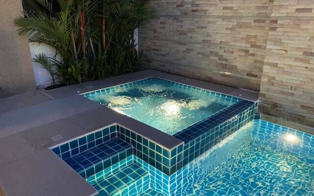 Luxury Pool villa C16 - 4BR 8-10 Persons