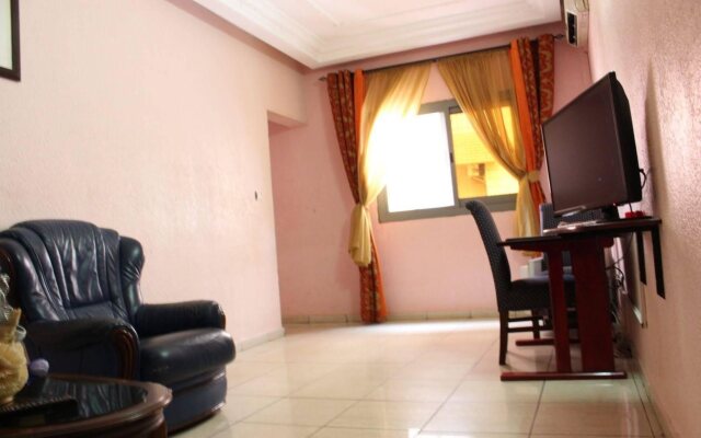 Tou'Ngou Hotel