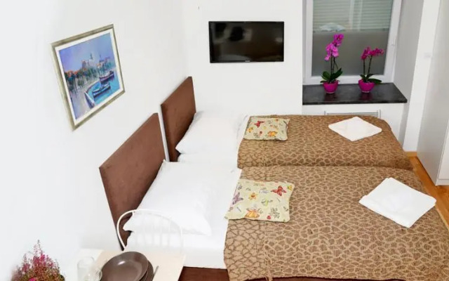 Apartment Lucy City Center Rooms