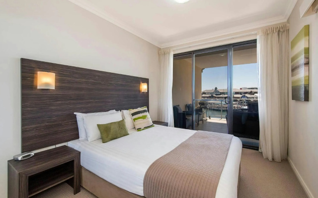 Dolphin Quay Apartments
