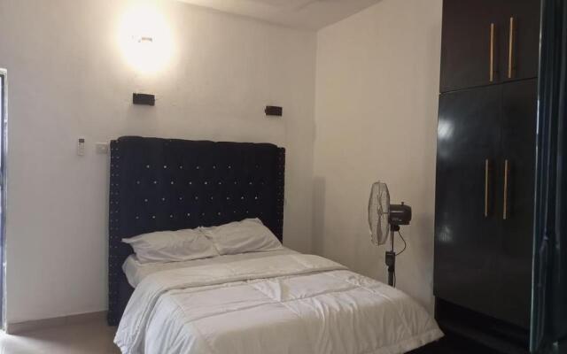 Luxury Two Bedroom In Akala Express Ibadan