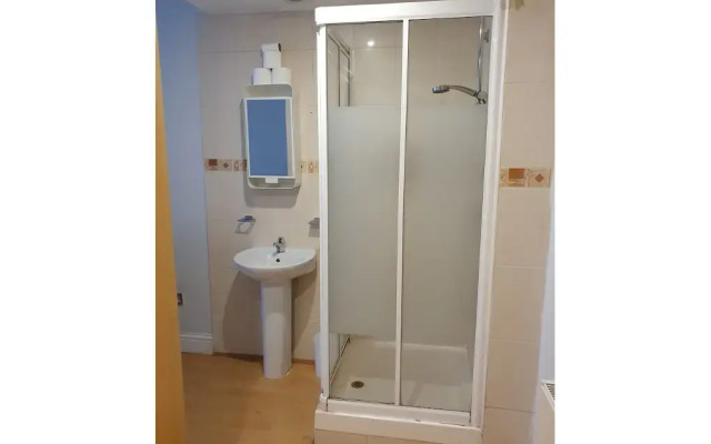 Studio Apartment in South Kensington 2