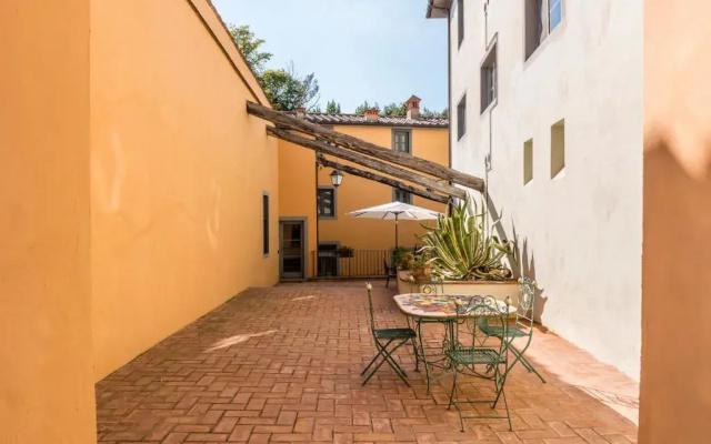 Tenuta Guinigi Antico Borgo di Matraia