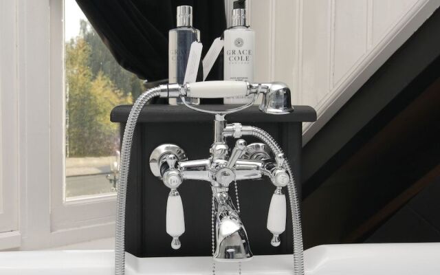 Hotel Suites Wilma J