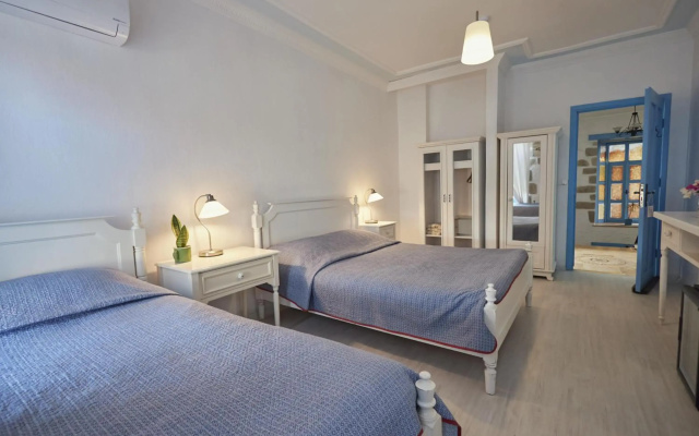 Alacati Zeytin Konak Hotel
