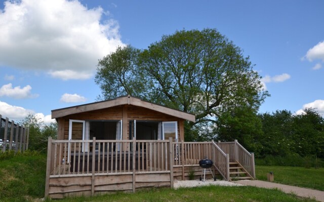 The Chiltern Lodges at Upper Farm Henton