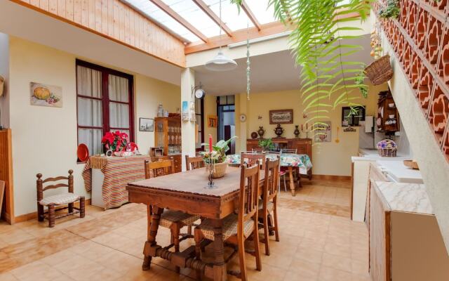 Beautiful Mansion in Hermigua, la Gomera with Patio