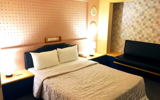 Wenqing Hotel