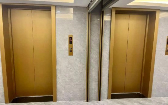 Starway Hotel (Xi'an High Tech Zone)