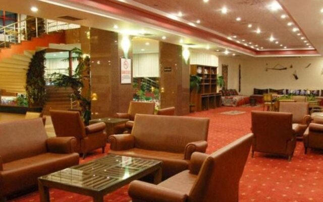 Saffron Hotel