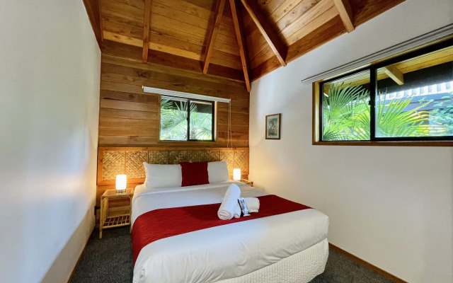 Pacific Harbour Villas