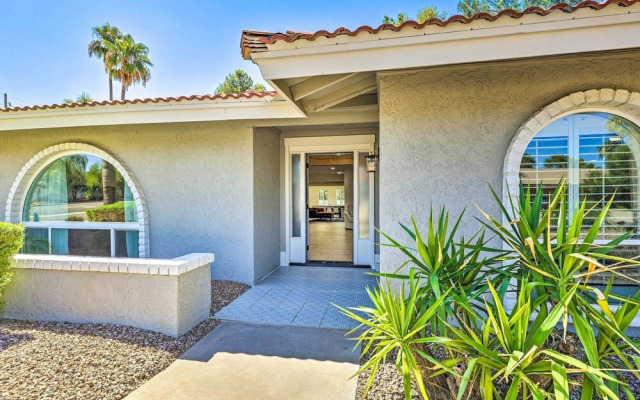 Private Pool & Hot Tub: Spacious Scottsdale Home!