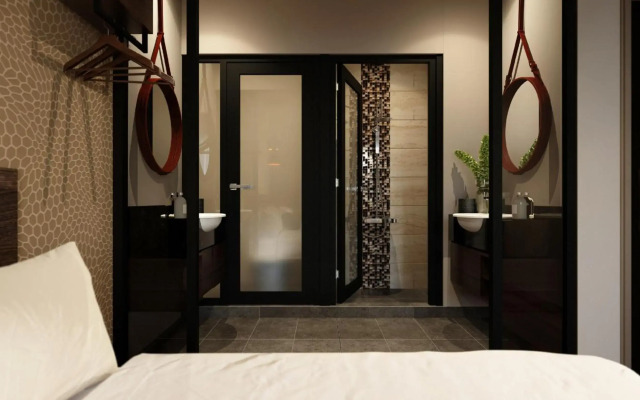 The Square Hotel