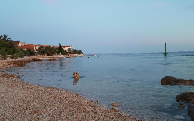 Spacious Holiday House Hana, Sleeps 12