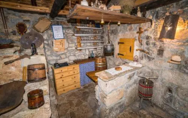 Agroturizam Duvančić - Konoba dida Marka