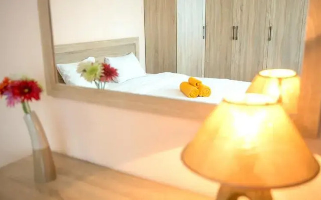 AHome 09 at Balzak str