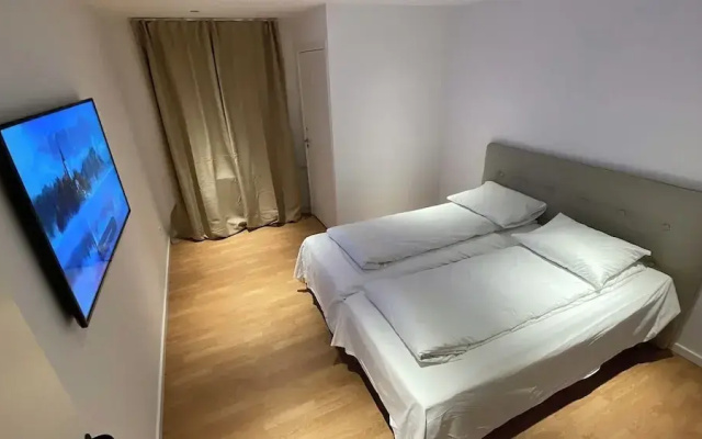 Maison Nord 6 min from Airport & Sleep 6