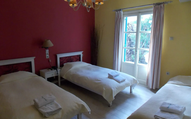 Studios and Suites Rania