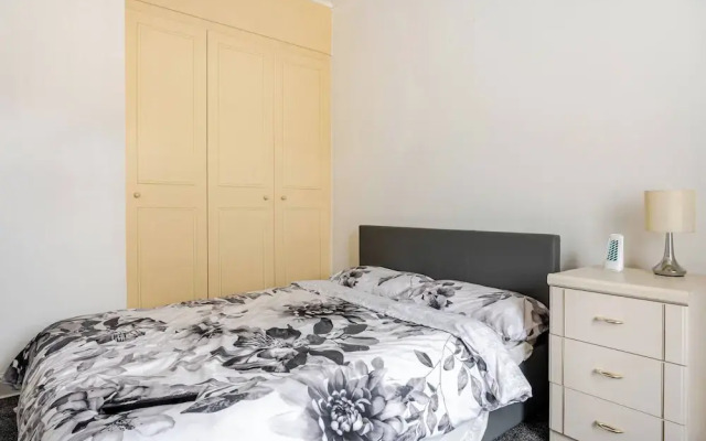 Ad7 Family Guest House