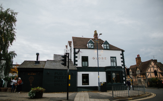 The Globe