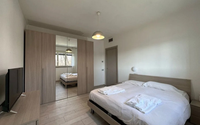 Bilocale Moderno e Confortevole con Terrazzo