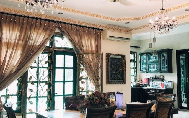 Villa Shamir near KLIA