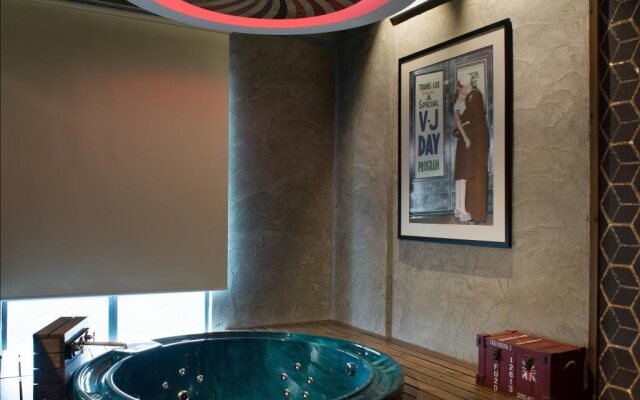 Vangohh Eminent Hotel & Spa
