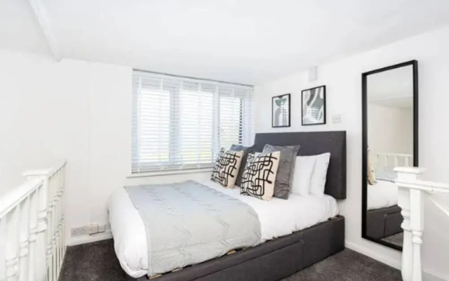 Loft Living Leigh-on-sea
