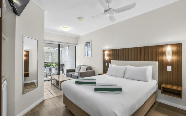 Silkari The Pavilions Port Douglas – Guest Rooms – Port Douglas