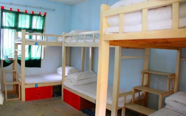 Recall Youth Hostel