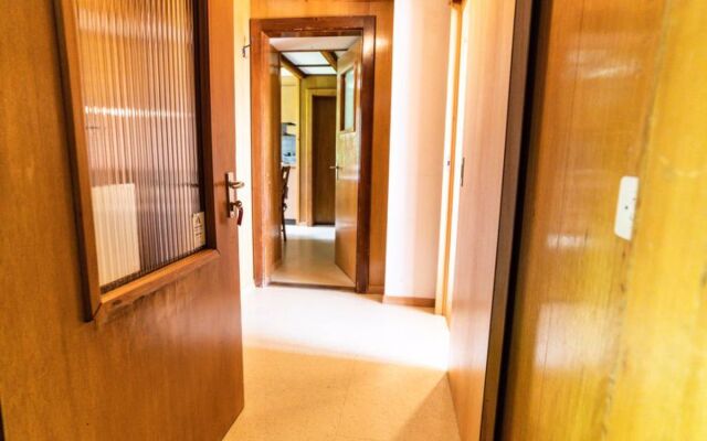 Bürcher Haus 2. OG S DW