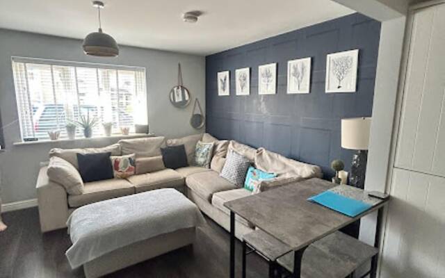 Beautiful 2-bed Apartment in Rhosneigr