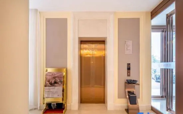 Vienna Hotel Hebi Qi County Yunmeng Avenue