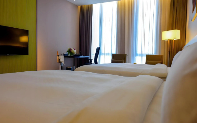 Grand Royal Hotel