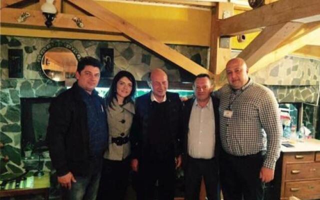 Pensiunea Alpina Casi & Spa