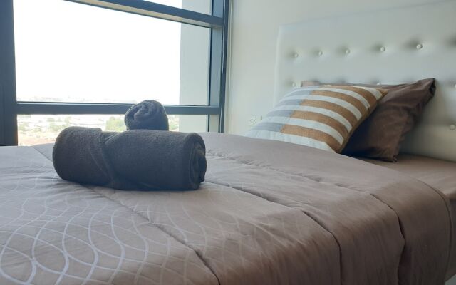 Suphatra Pattaya Posh